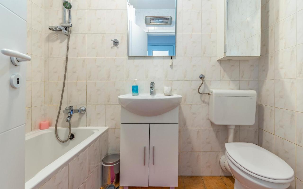 Olga'S Place-New Apartment 200 Mt From The Sea Πούλα Εξωτερικό φωτογραφία