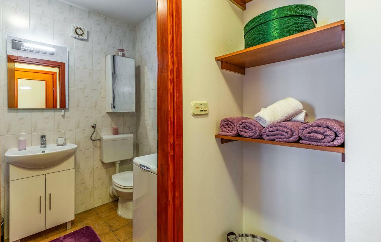 Olga'S Place-New Apartment 200 Mt From The Sea Πούλα Εξωτερικό φωτογραφία